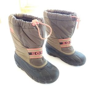 Girls Sorel Boots Size 13
